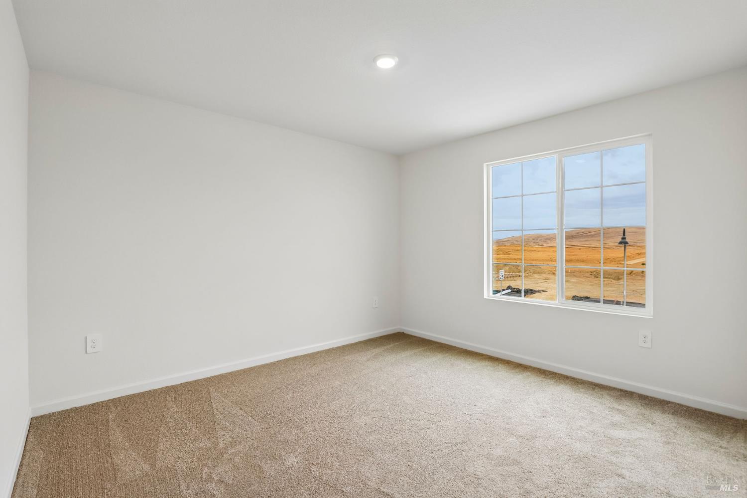 5884 Trailblaze Drive Fairfield CA 94533