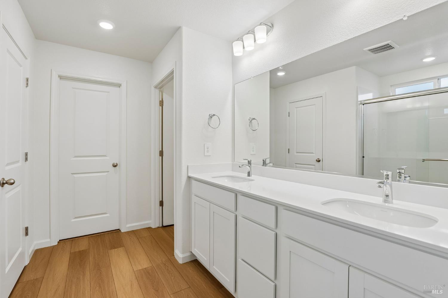 5884 Trailblaze Drive Fairfield CA 94533