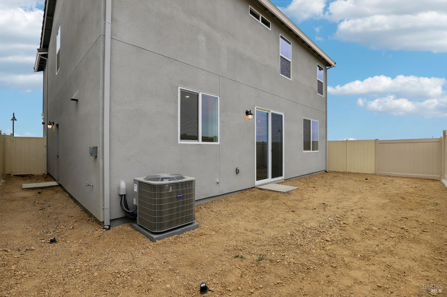 5884 Trailblaze Drive Fairfield CA 94533