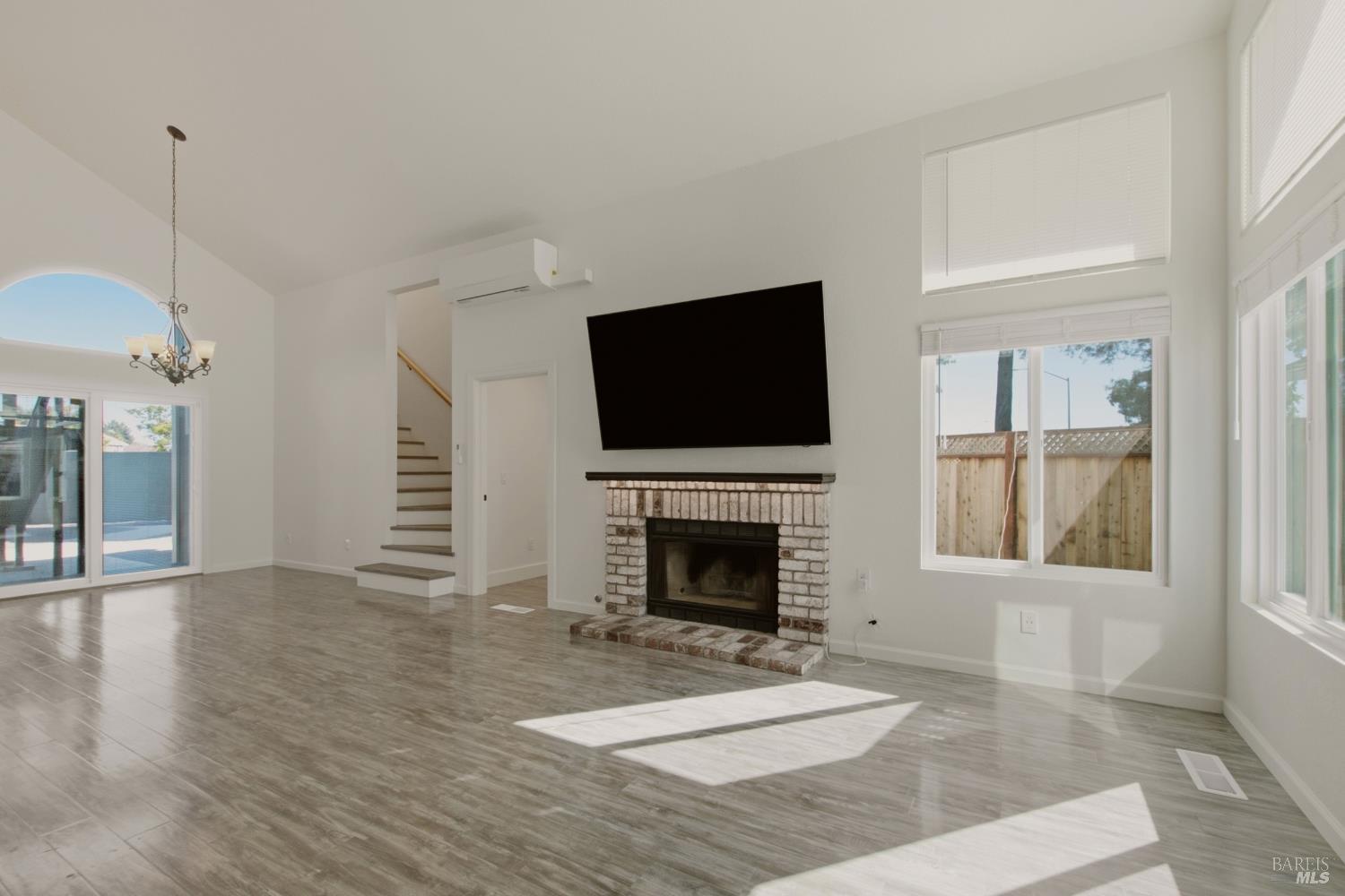 7200 Roxanne Lane Rohnert Park CA 94928