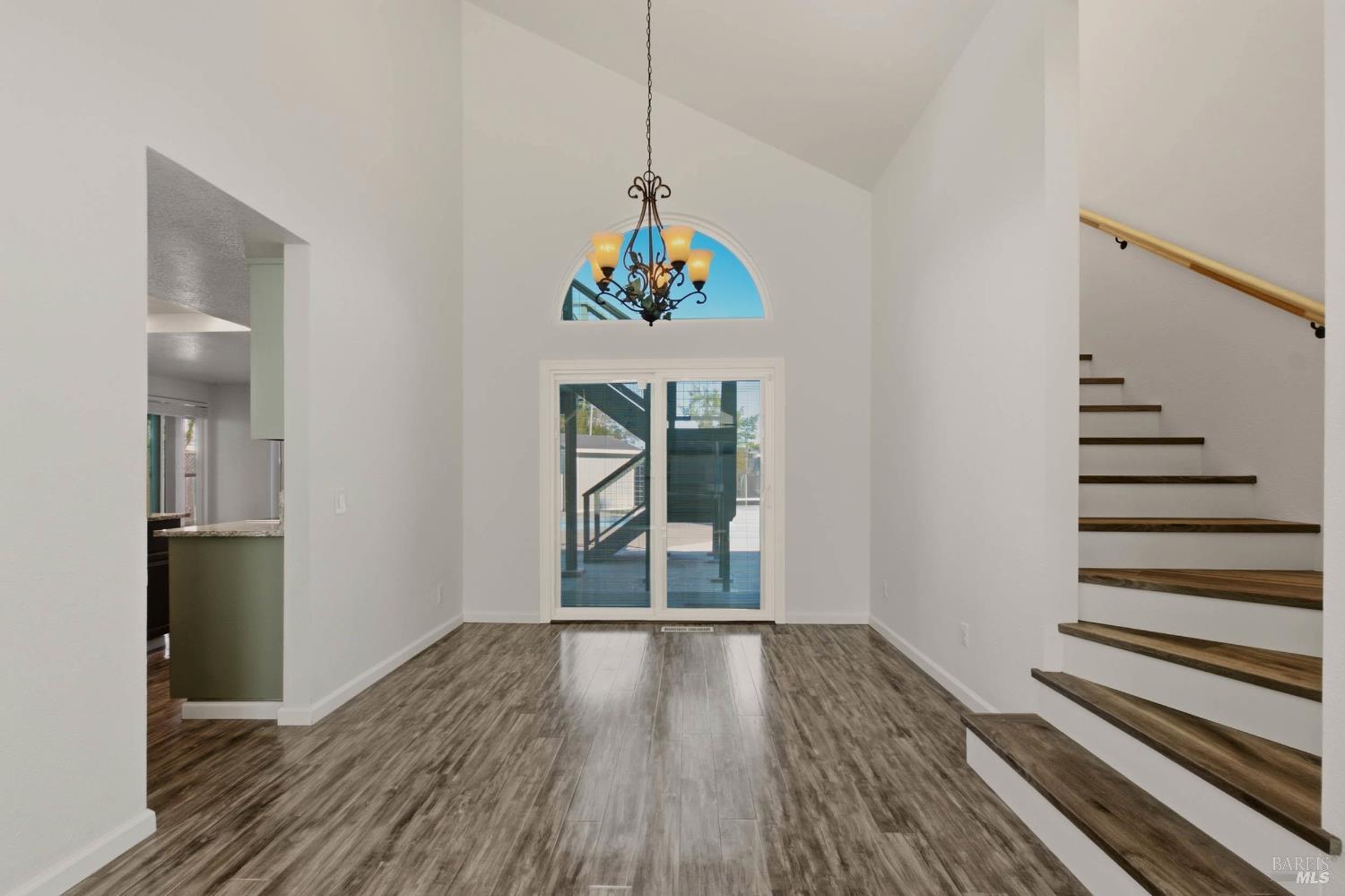7200 Roxanne Lane Rohnert Park CA 94928