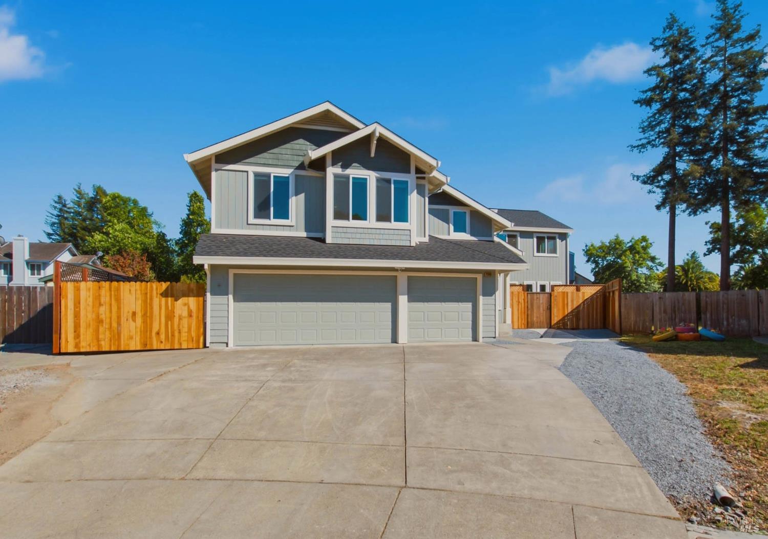 7200 Roxanne Lane Rohnert Park CA 94928