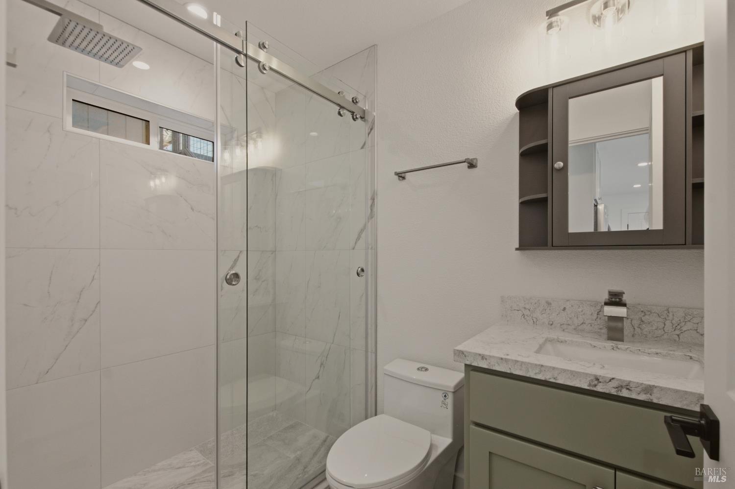 7200 Roxanne Lane Rohnert Park CA 94928