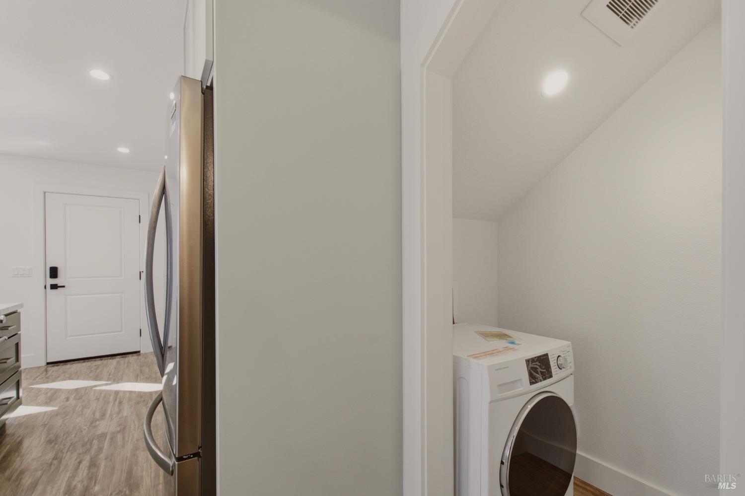 7200 Roxanne Lane Rohnert Park CA 94928