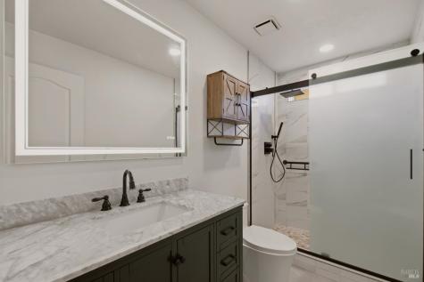 7200 Roxanne Lane Rohnert Park CA 94928