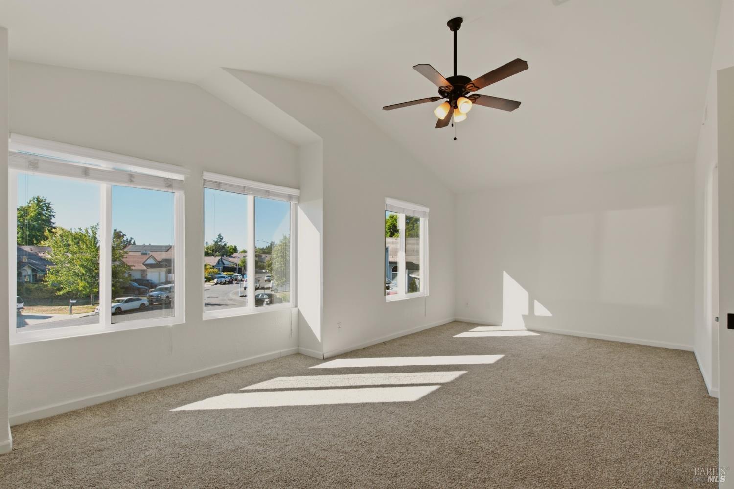 7200 Roxanne Lane Rohnert Park CA 94928