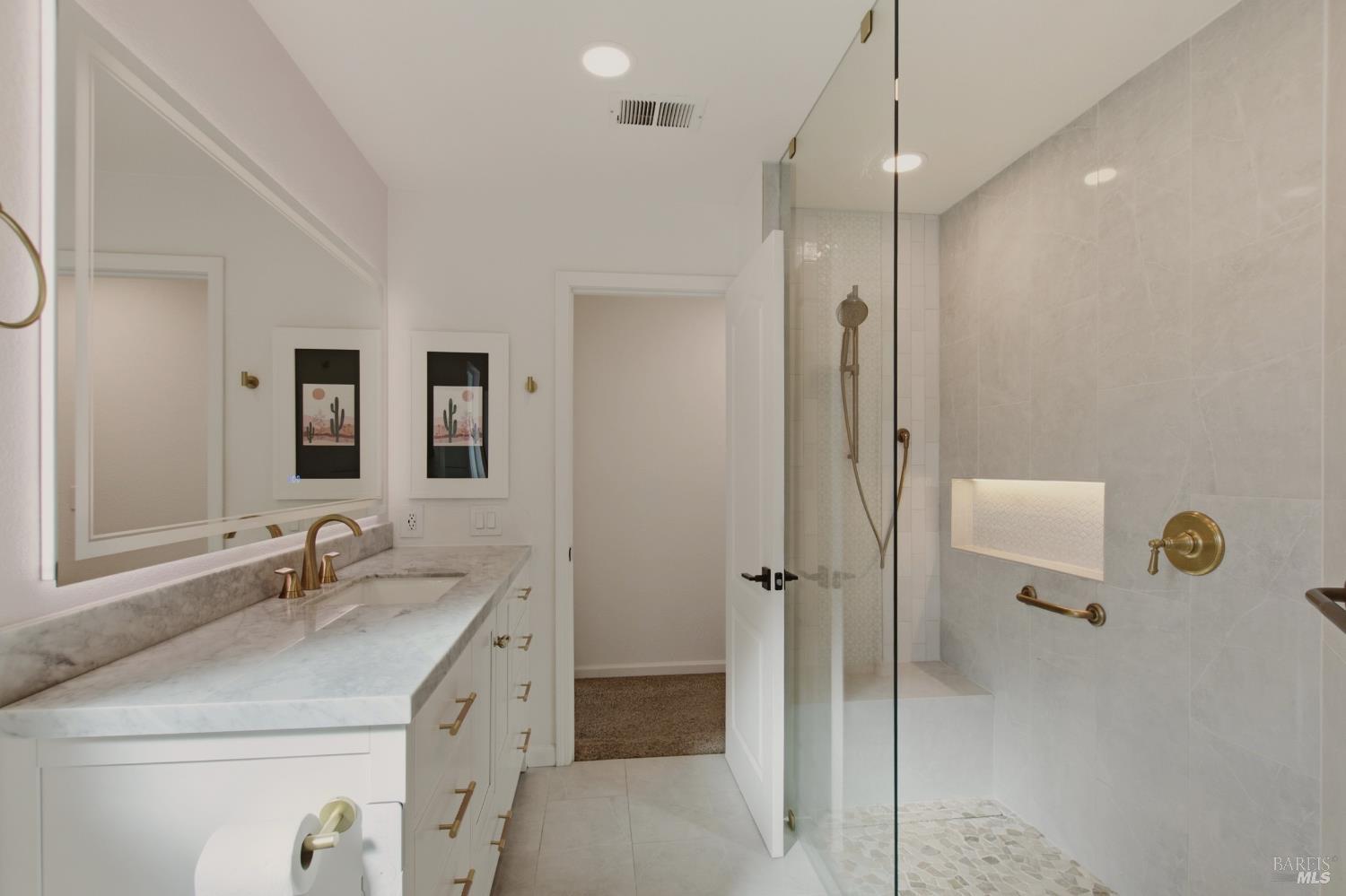 7200 Roxanne Lane Rohnert Park CA 94928