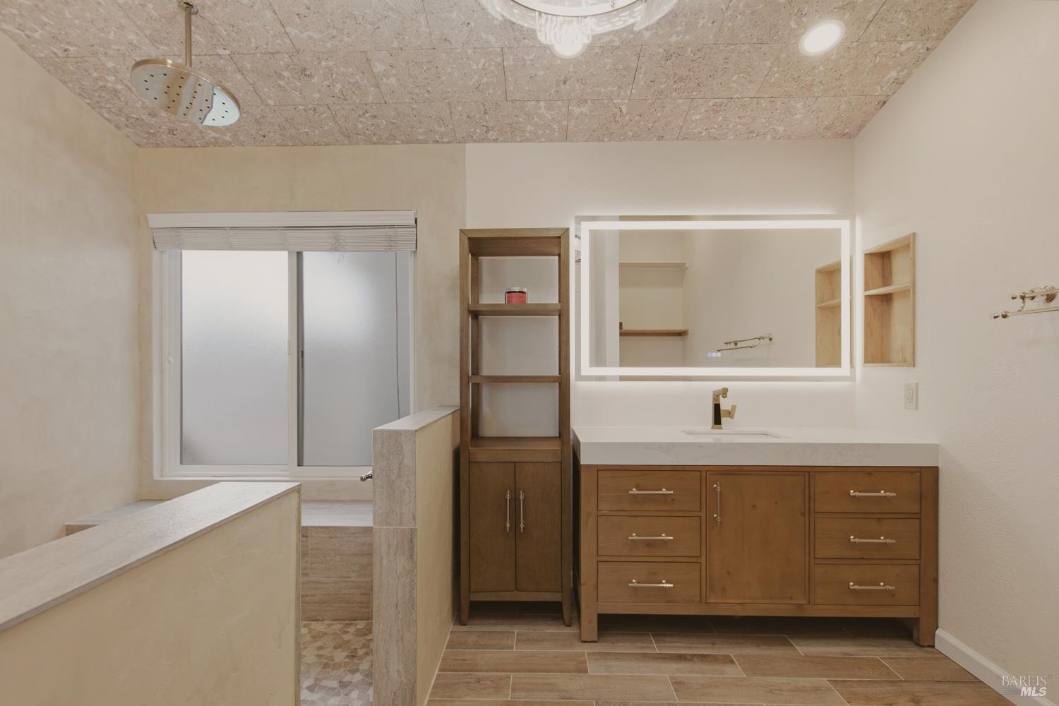 7200 Roxanne Lane Rohnert Park CA 94928
