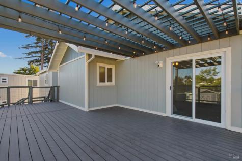 7200 Roxanne Lane Rohnert Park CA 94928