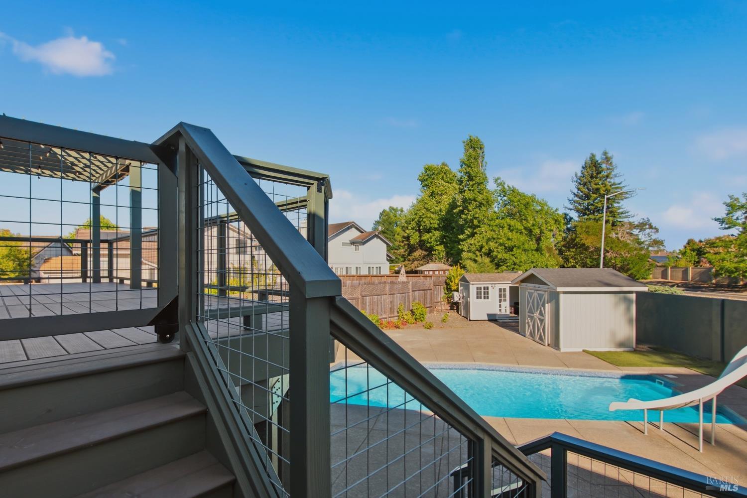 7200 Roxanne Lane Rohnert Park CA 94928