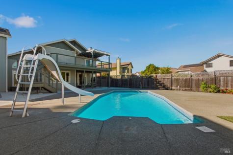 7200 Roxanne Lane Rohnert Park CA 94928