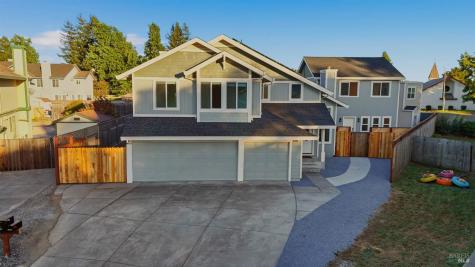 7200 Roxanne Lane Rohnert Park CA 94928