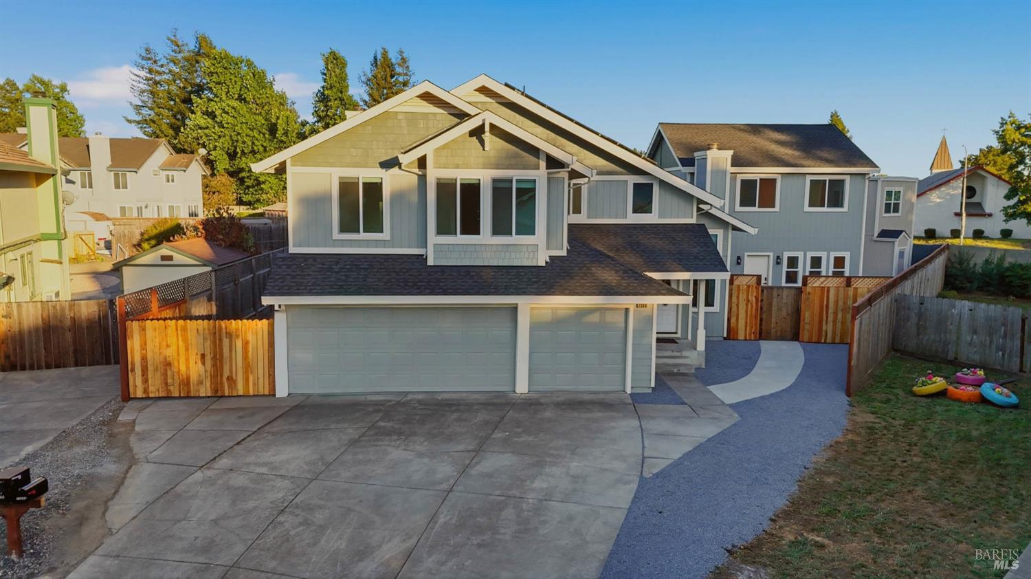 7200 Roxanne Lane Rohnert Park CA 94928