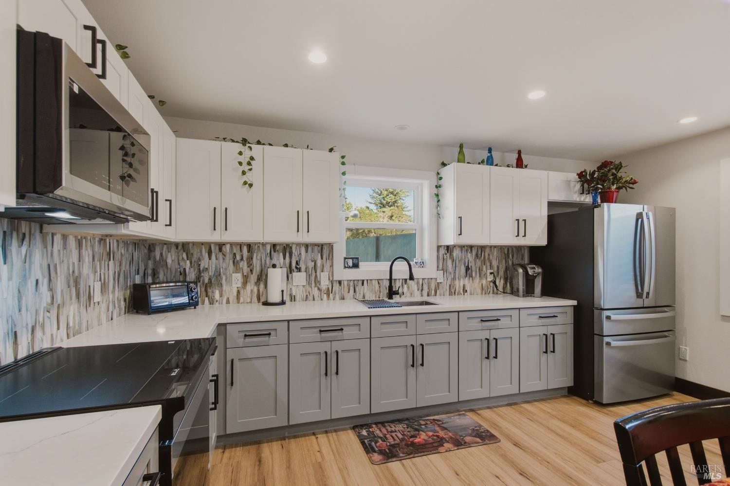 7200 Roxanne Lane Rohnert Park CA 94928