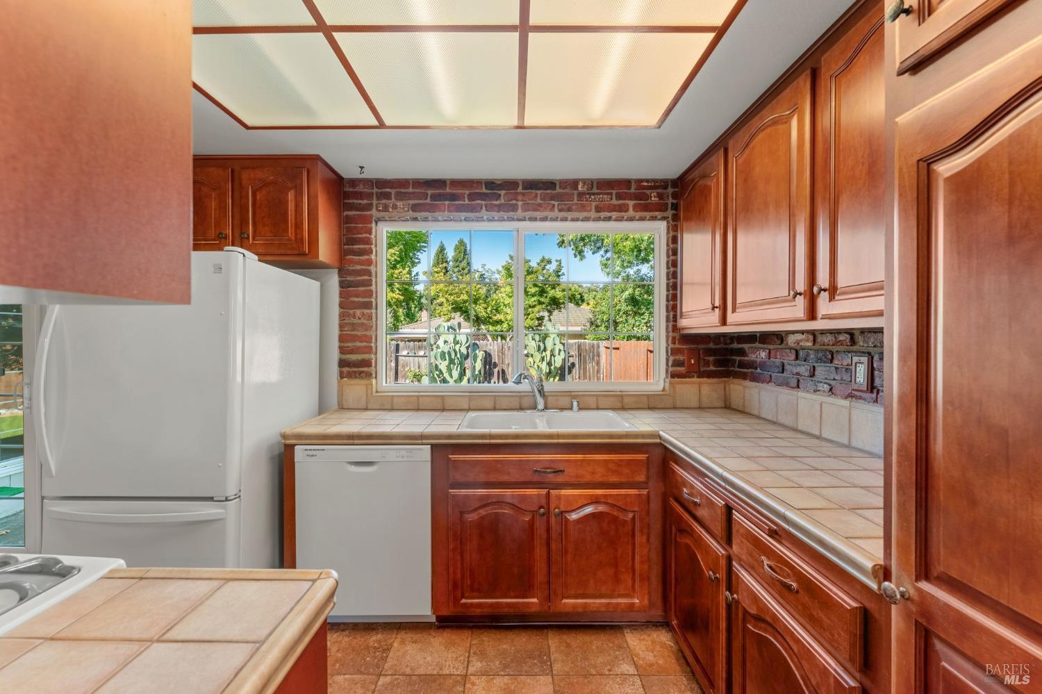 2424 Janis Way Calistoga CA 94515