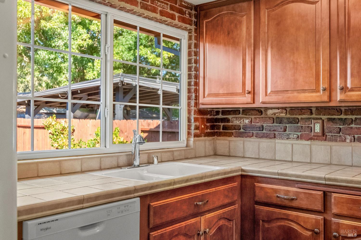 2424 Janis Way Calistoga CA 94515