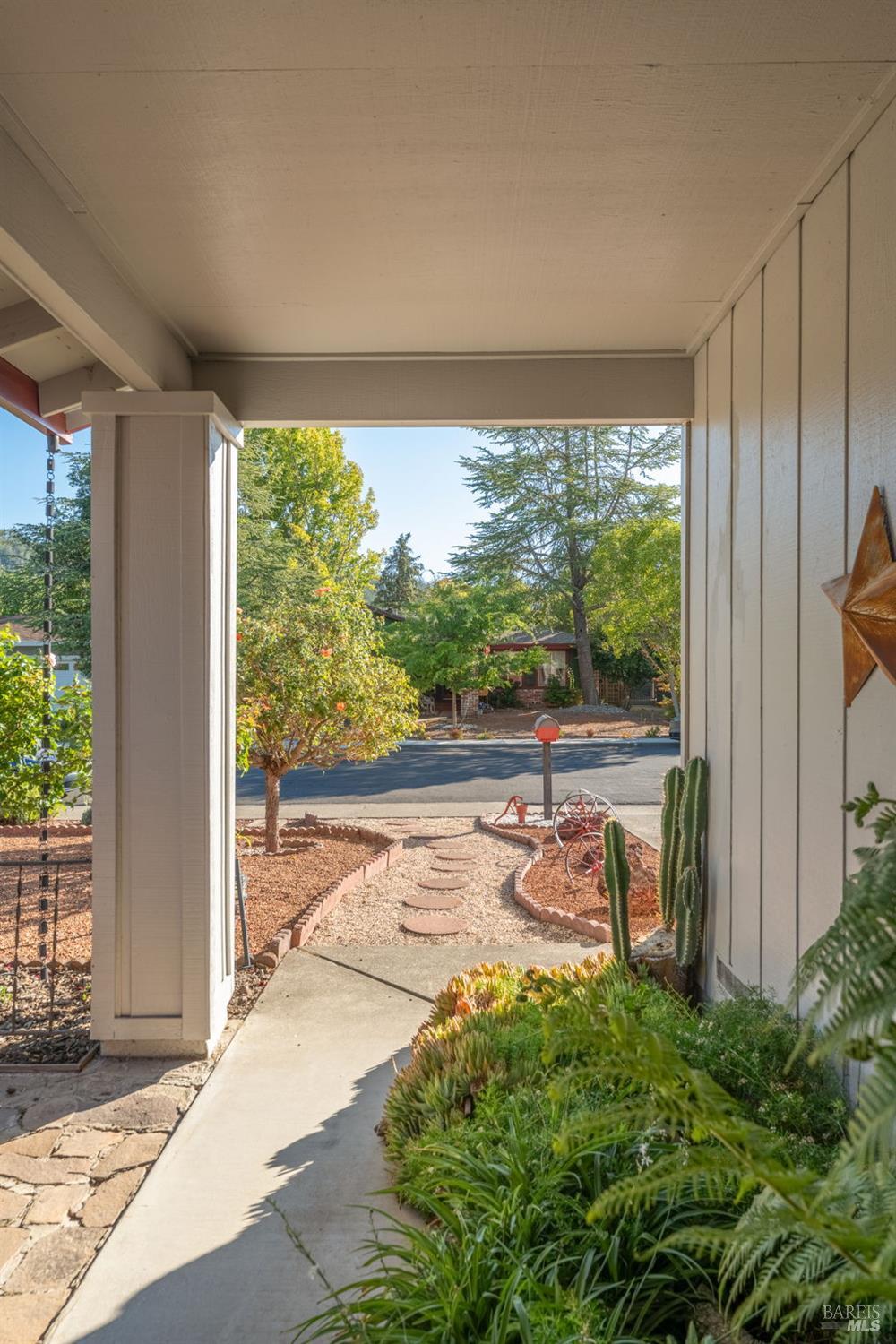 2424 Janis Way Calistoga CA 94515