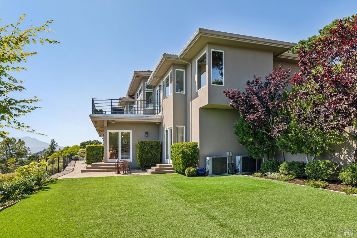 1808 Lagoon View Drive Tiburon CA 94920
