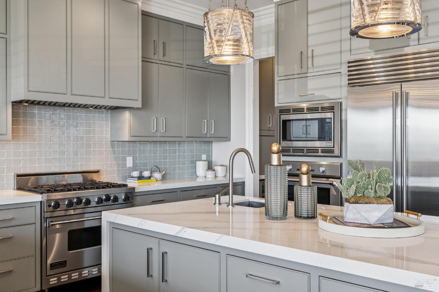 1808 Lagoon View Drive Tiburon CA 94920