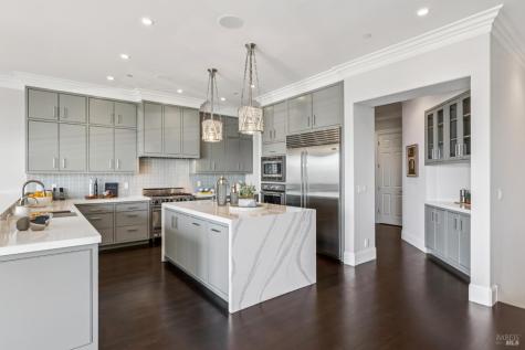 1808 Lagoon View Drive Tiburon CA 94920