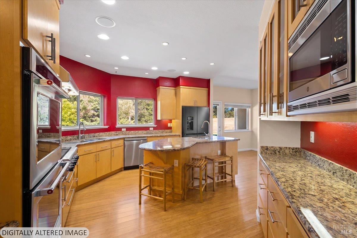 5185 Hessel Road Sebastopol CA 95472