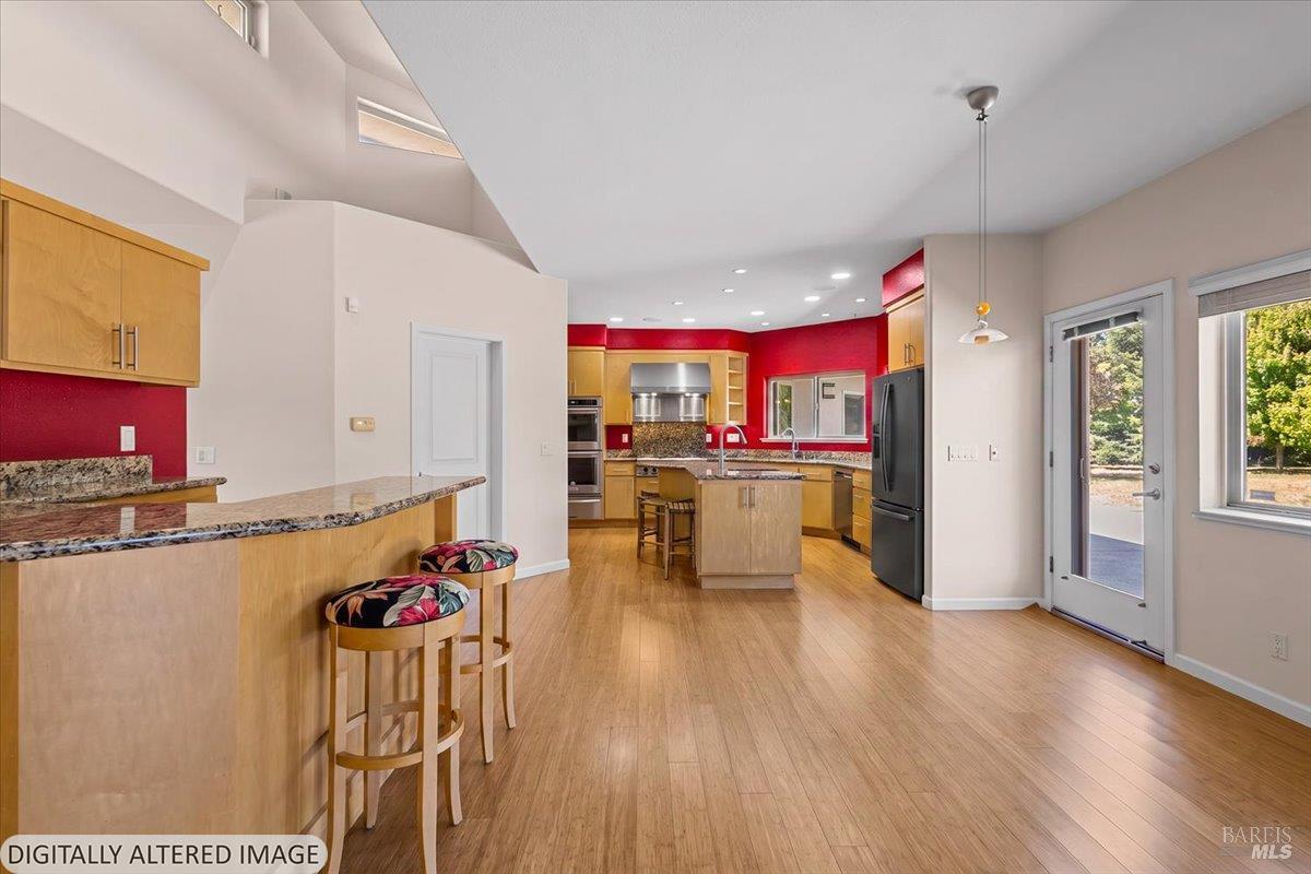 5185 Hessel Road Sebastopol CA 95472