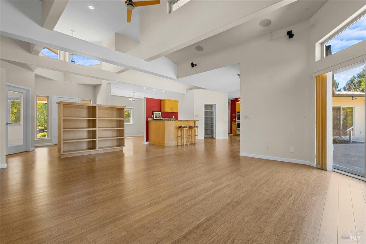 5185 Hessel Road Sebastopol CA 95472