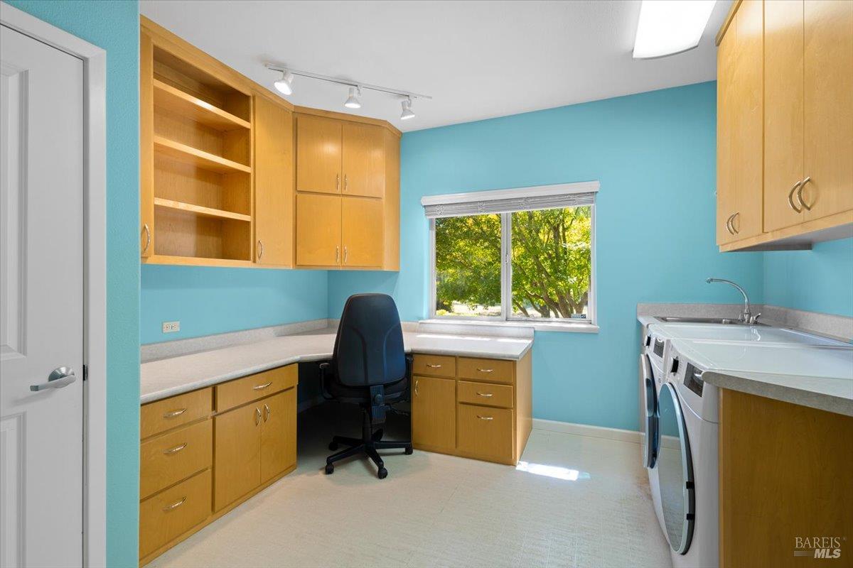 5185 Hessel Road Sebastopol CA 95472