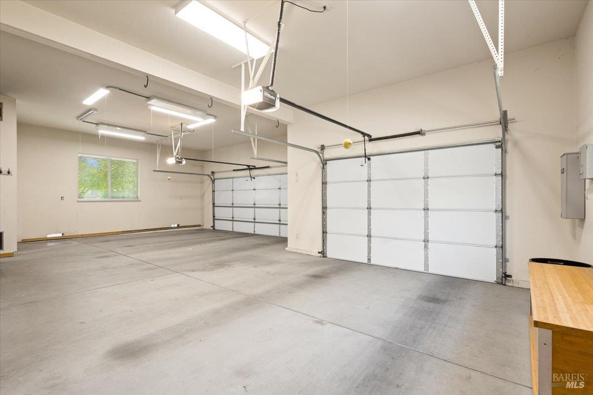 5185 Hessel Road Sebastopol CA 95472