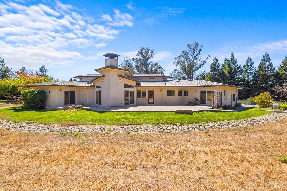 5185 Hessel Road Sebastopol CA 95472