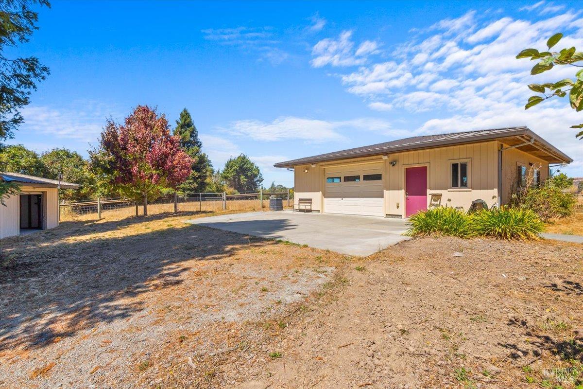 5185 Hessel Road Sebastopol CA 95472