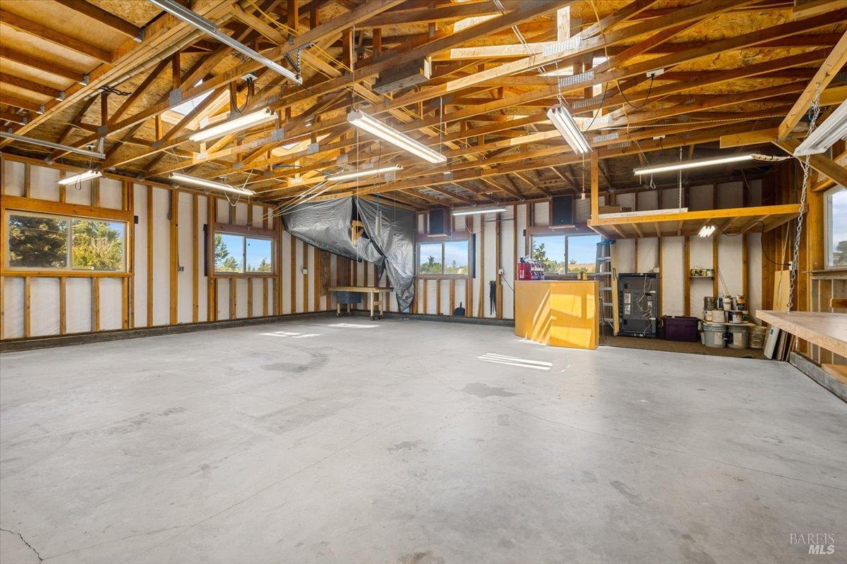 5185 Hessel Road Sebastopol CA 95472