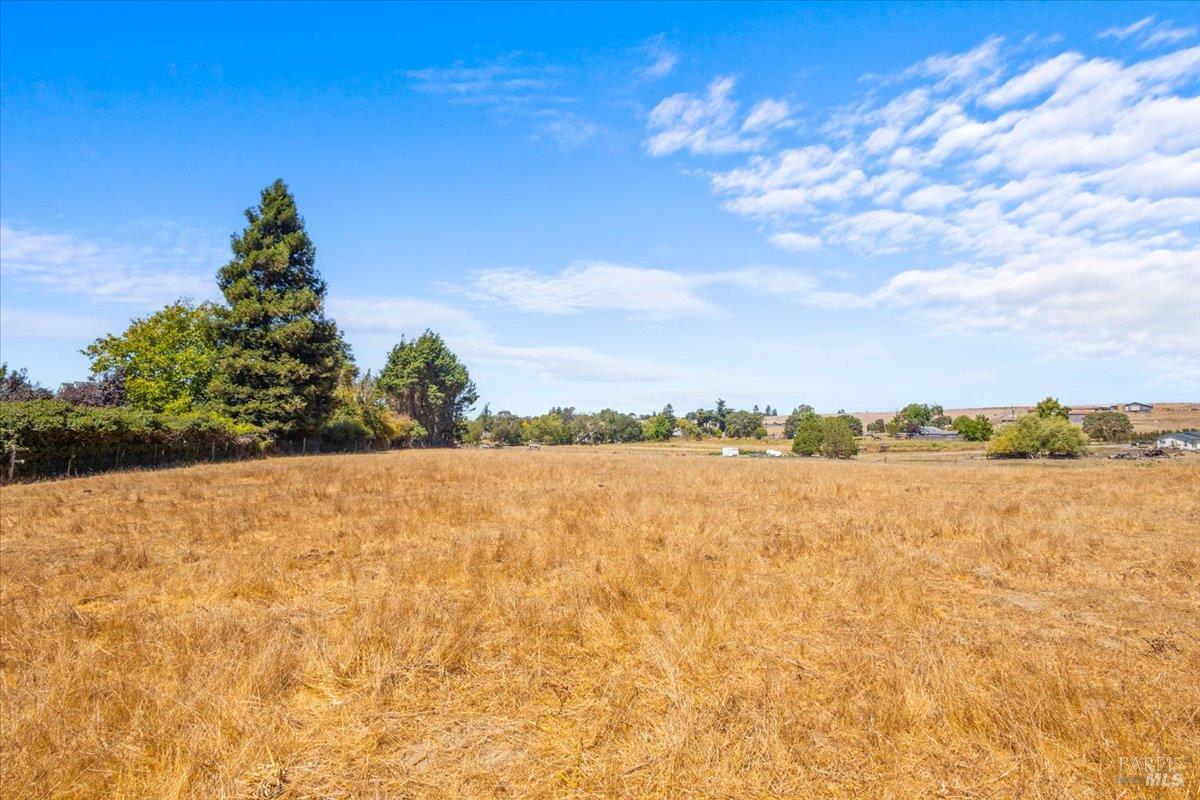 5185 Hessel Road Sebastopol CA 95472