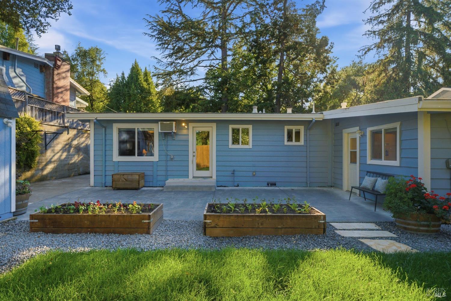 8843 Marianna Drive Forestville CA 95436