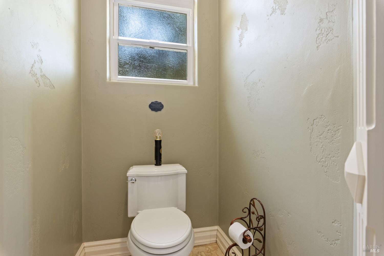 3345 Ackley Road Lakeport CA 95453