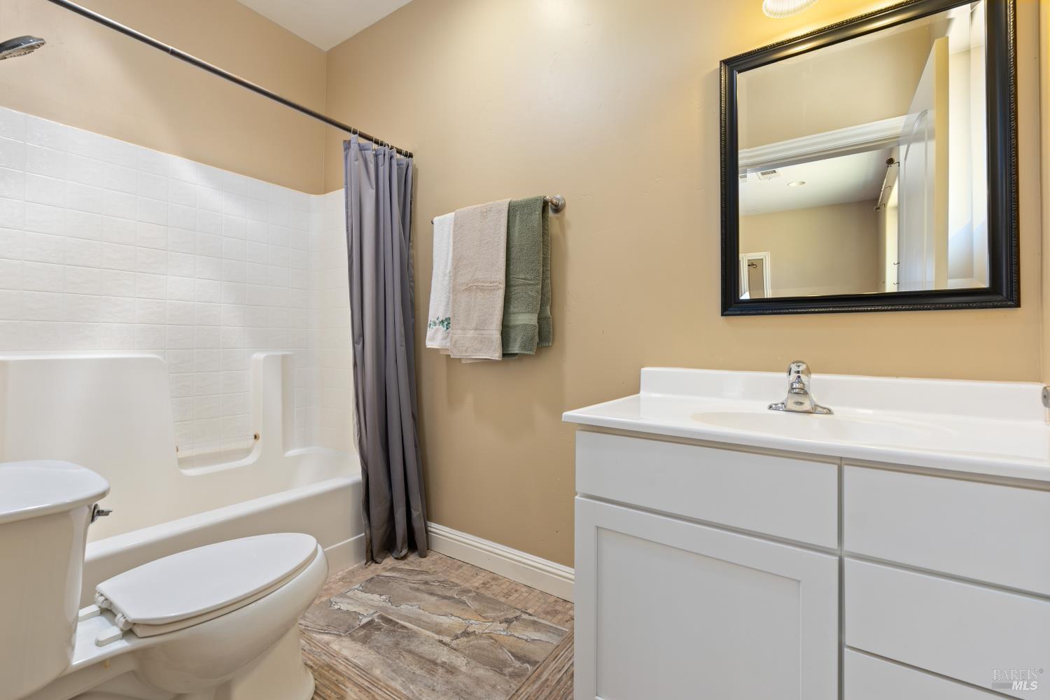 3345 Ackley Road Lakeport CA 95453