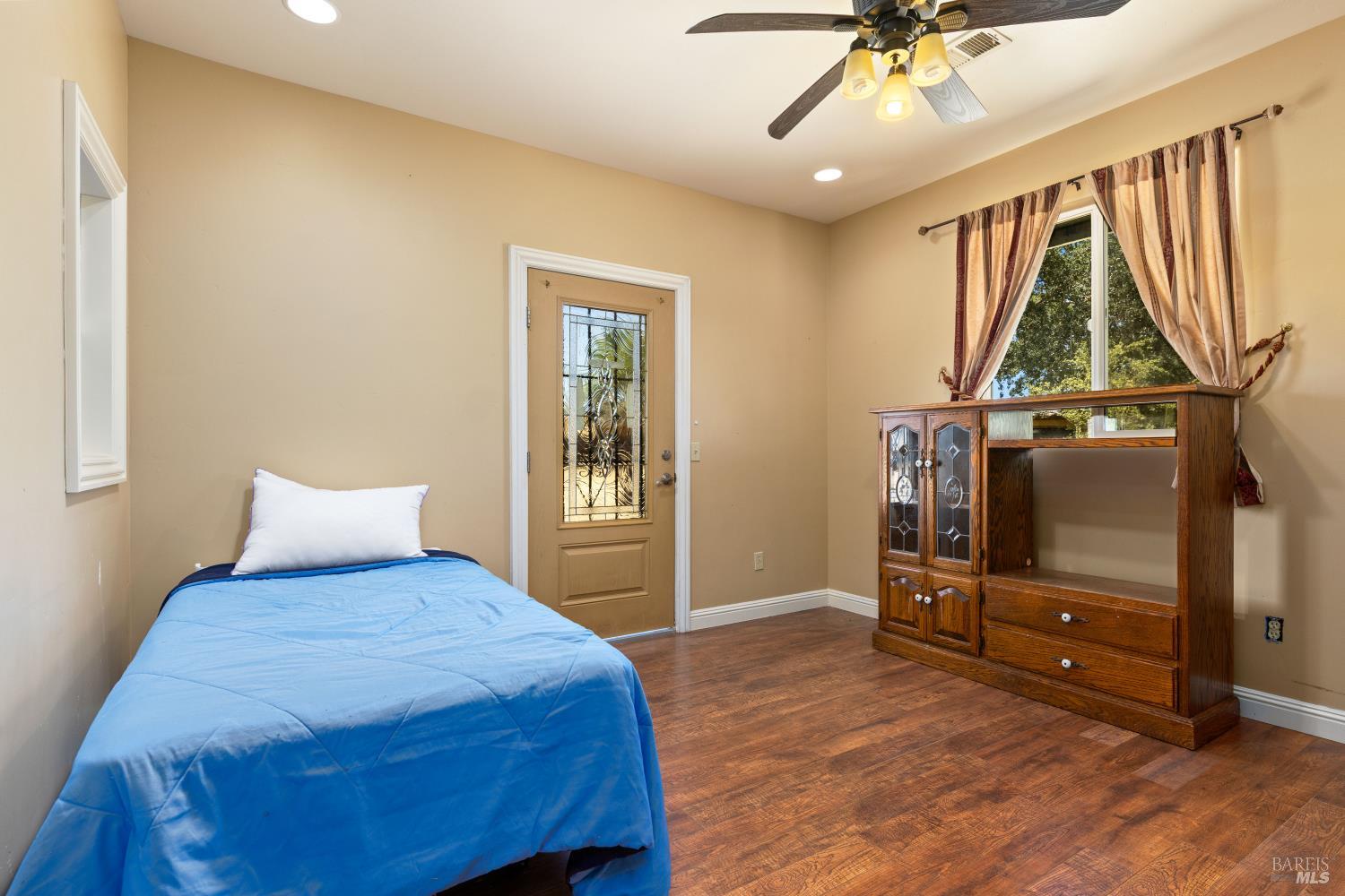 3345 Ackley Road Lakeport CA 95453