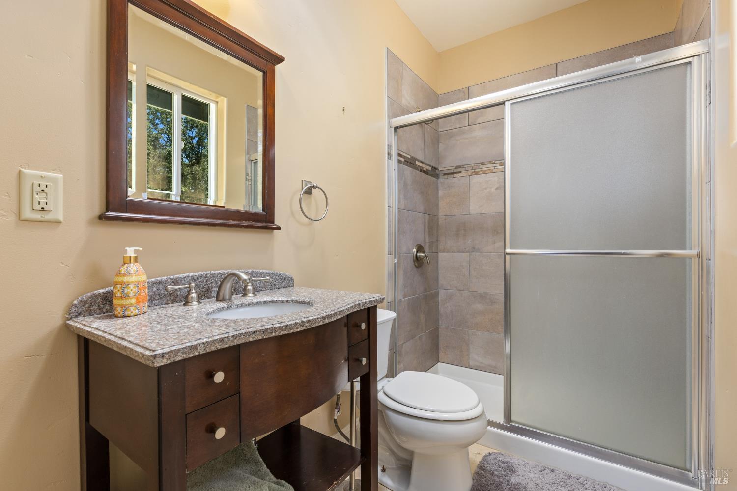 3345 Ackley Road Lakeport CA 95453
