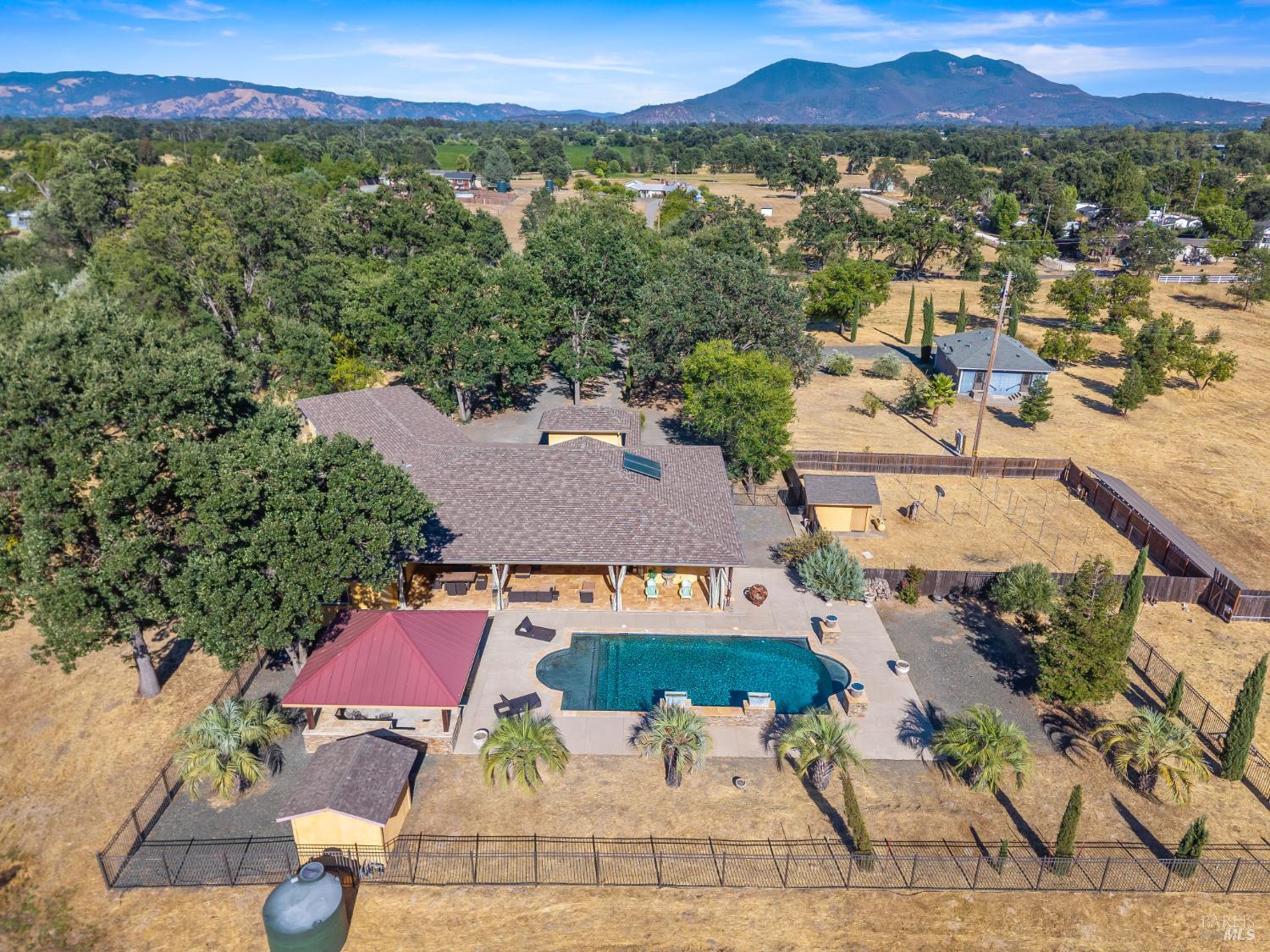 3345 Ackley Road Lakeport CA 95453
