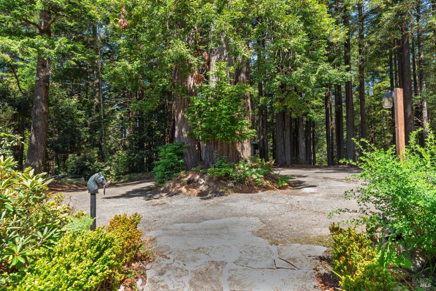 32401 S Highway 1 Gualala CA 95445