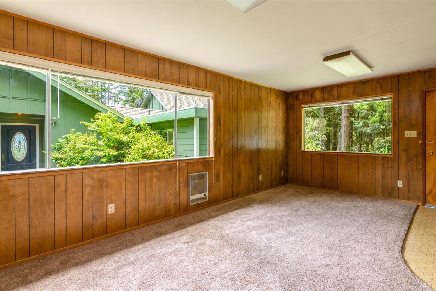32401 S Highway 1 Gualala CA 95445