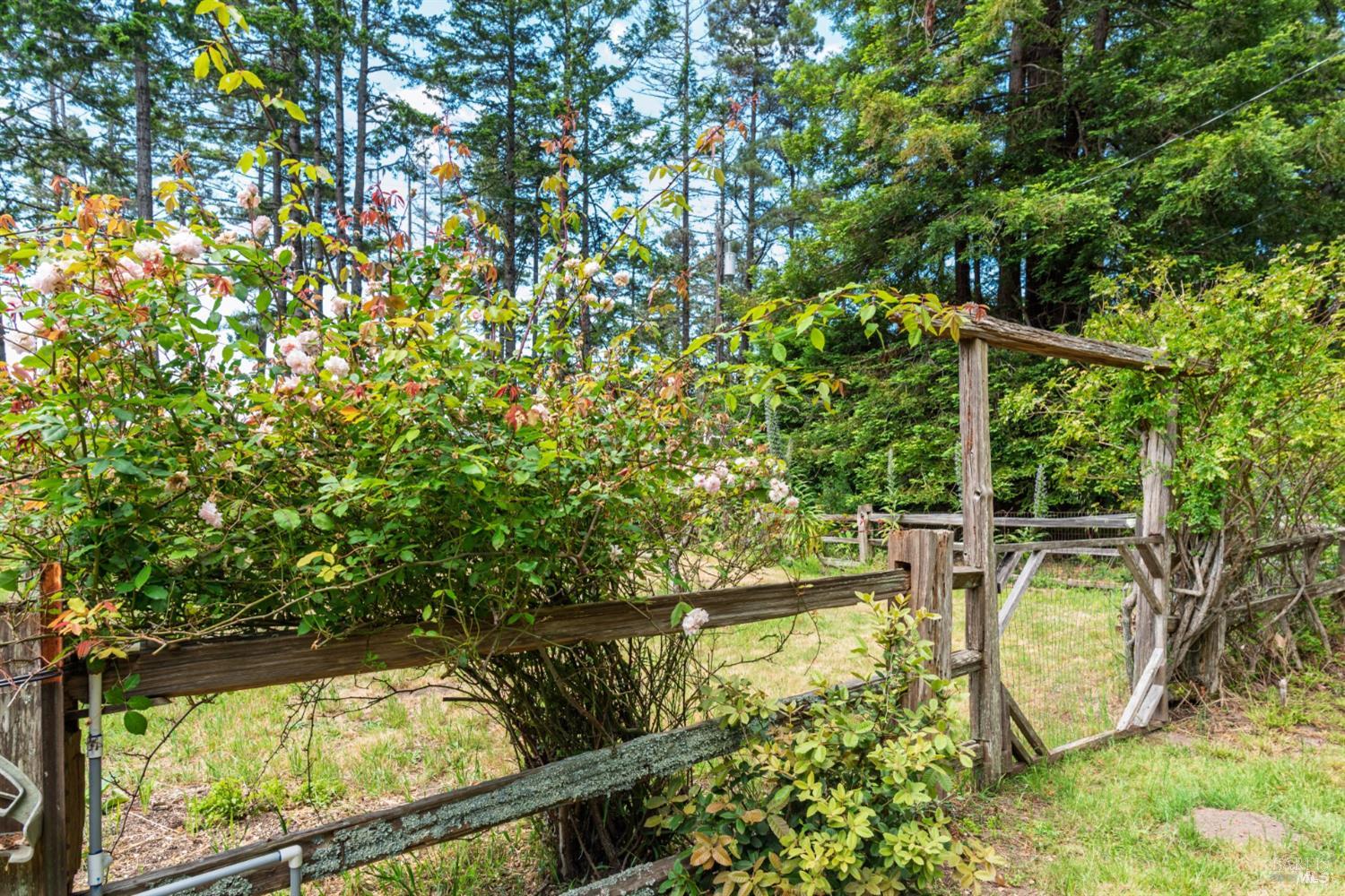 32401 S Highway 1 Gualala CA 95445