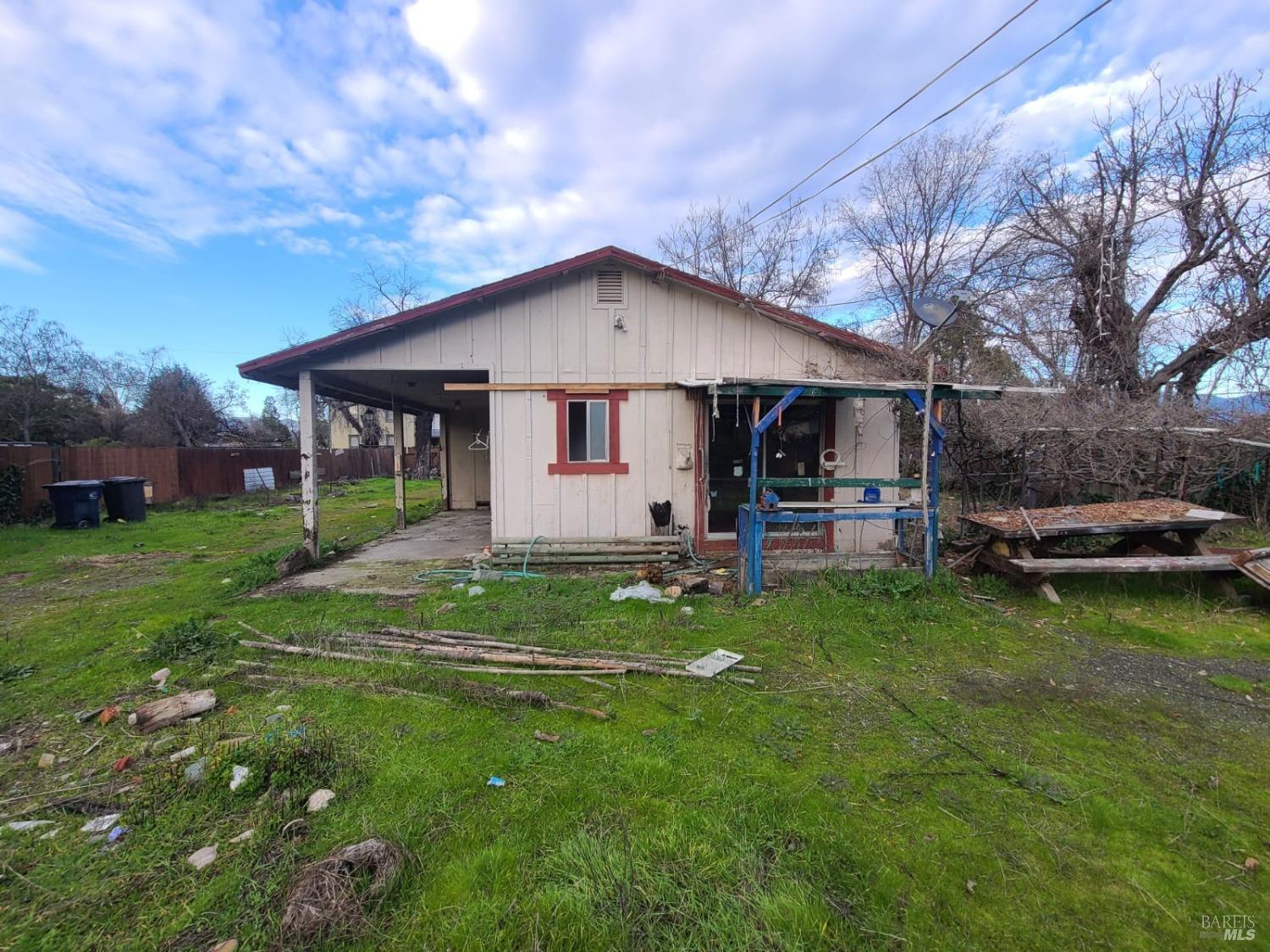 23975 Eberle Street Covelo CA 95428