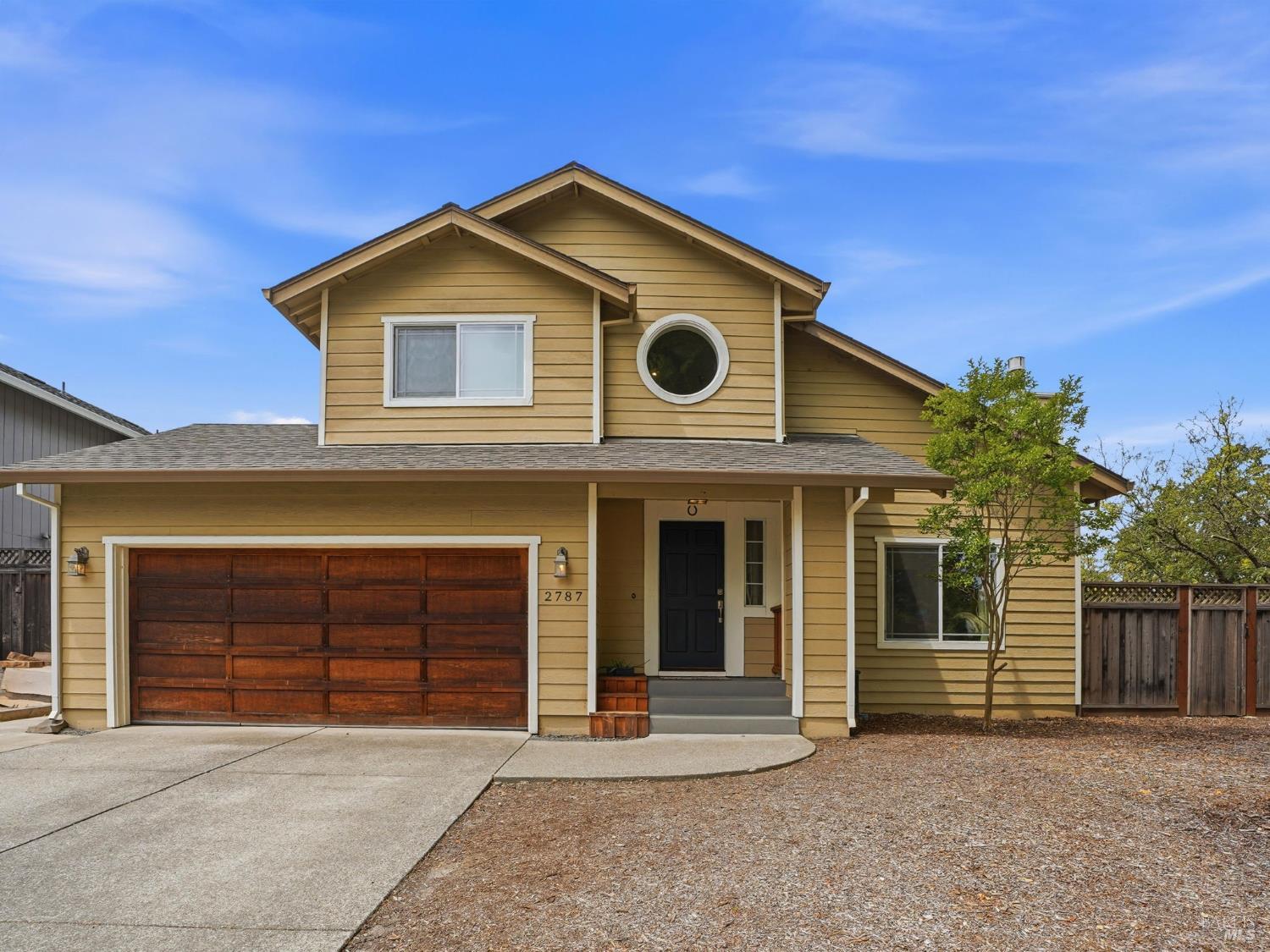 2787 Royal Oak Place Santa Rosa CA 95403