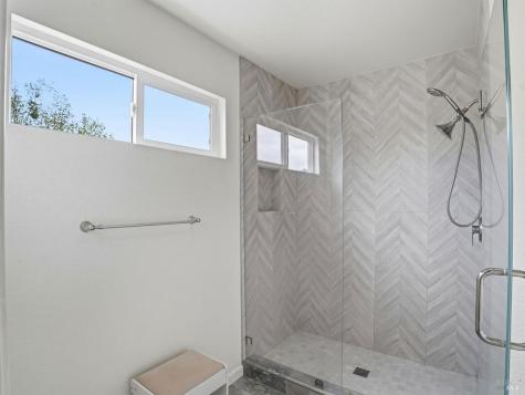 2787 Royal Oak Place Santa Rosa CA 95403