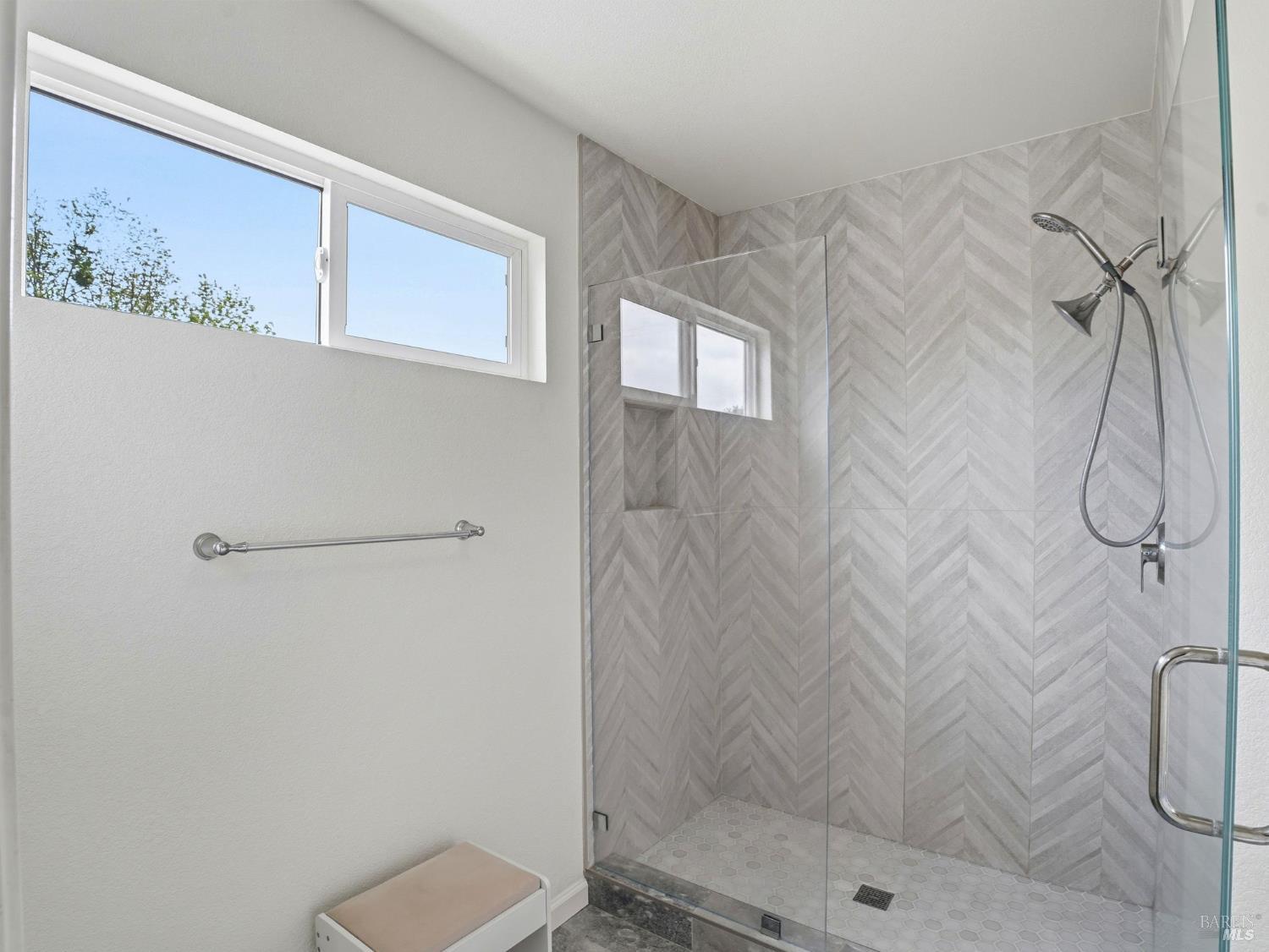 2787 Royal Oak Place Santa Rosa CA 95403