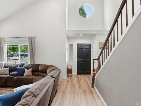 2787 Royal Oak Place Santa Rosa CA 95403