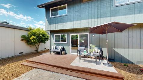 1820 Shelley Drive Santa Rosa CA 95401