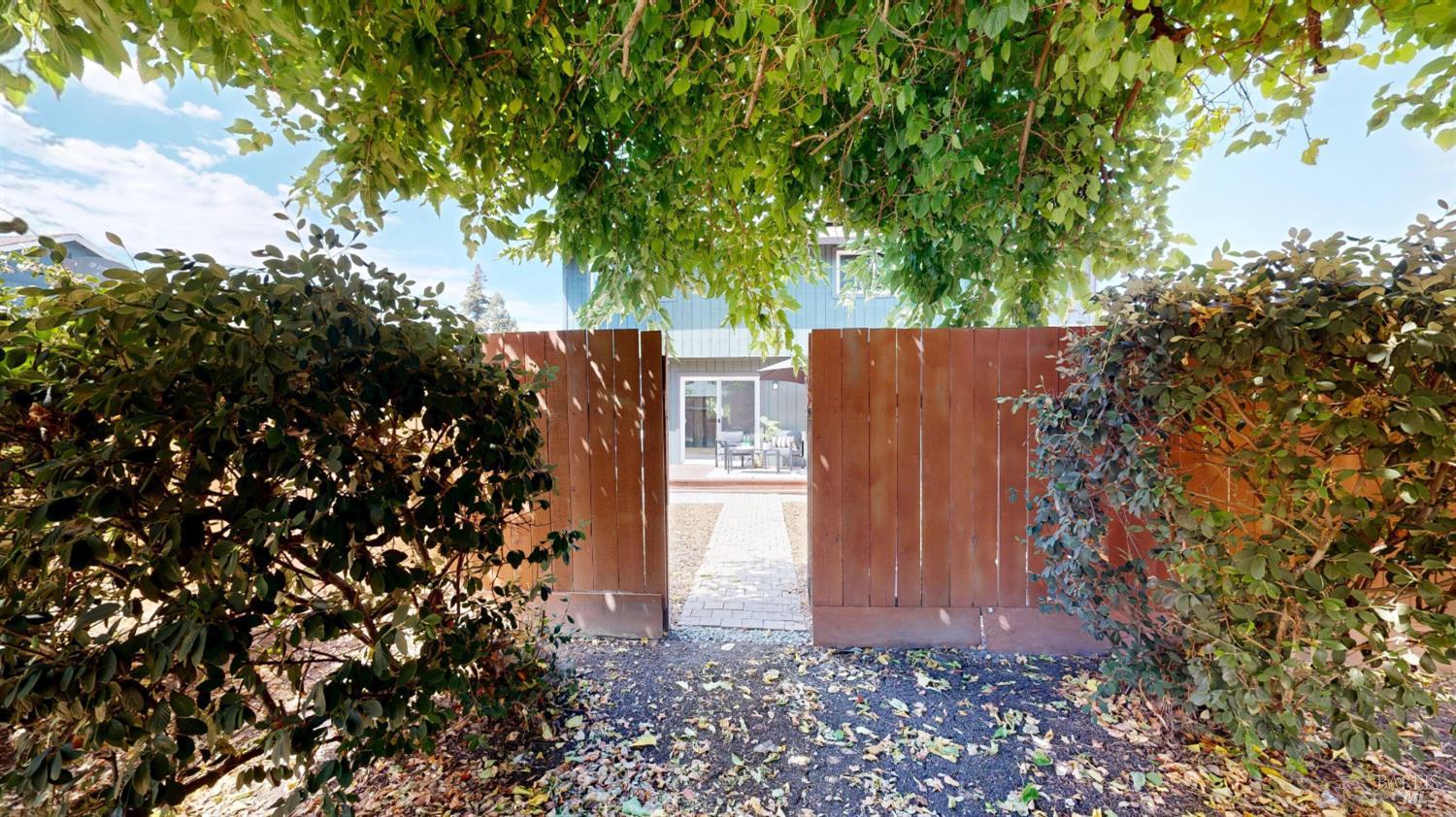 1820 Shelley Drive Santa Rosa CA 95401