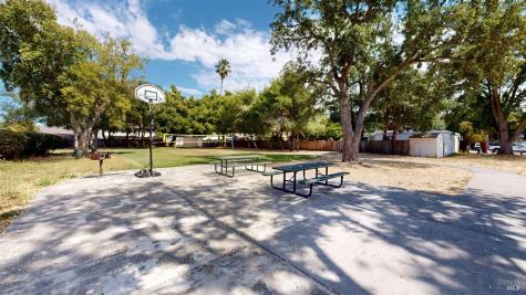 1820 Shelley Drive Santa Rosa CA 95401
